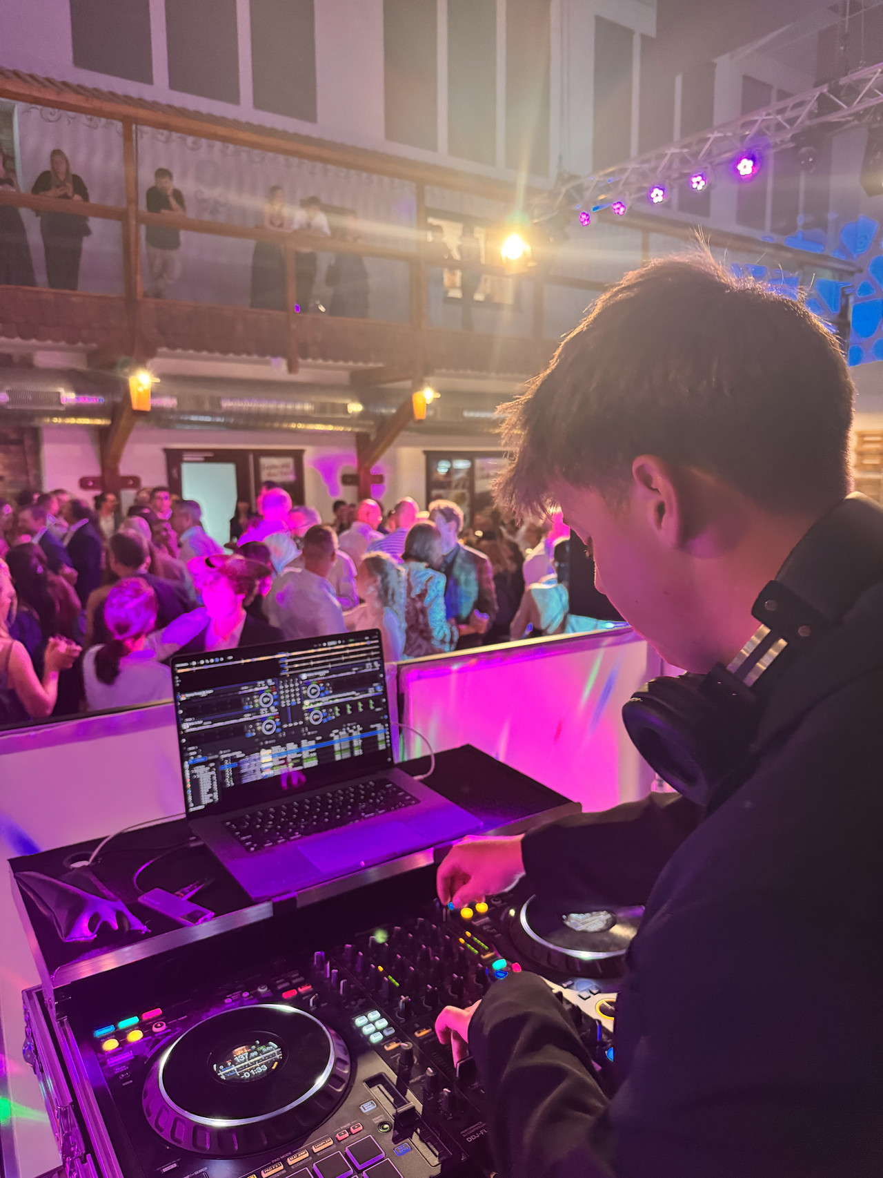 Abiball – DJ Felix in Aktion