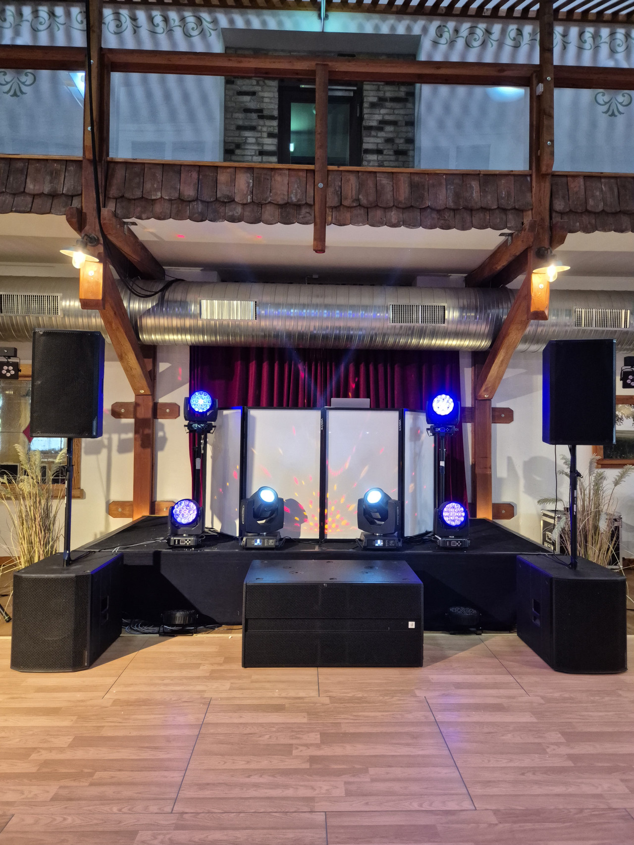 Abiball - DJ Felix am Setup