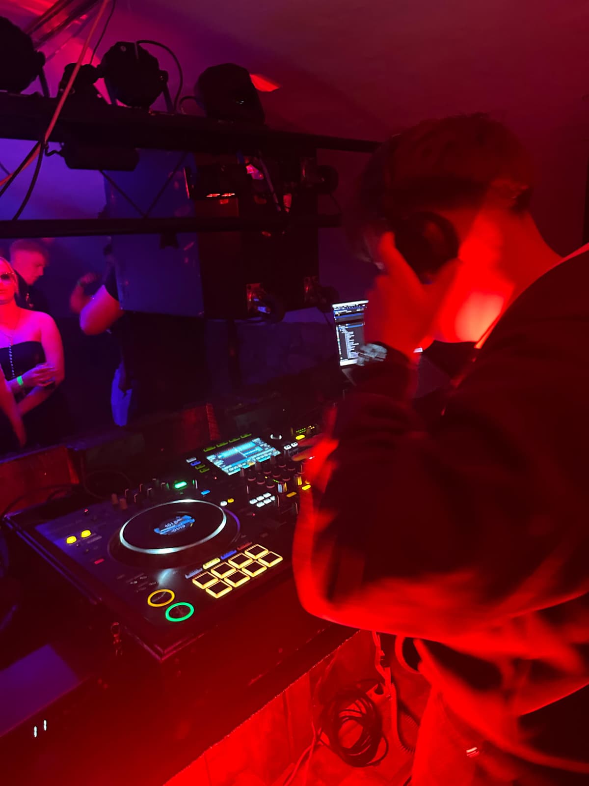 Jugendclub Lübz – volle Tanzfläche